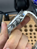 Aps 26240 41mm 4401 movement.