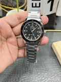 VS omega seamaster 300 007 233.32.41.21.01.001